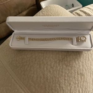 14kt yellow gold Greek key bracelet (MiLOR)made in Italy